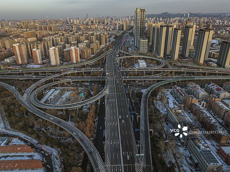 航拍济南腊山立交桥雪景风光图片素材