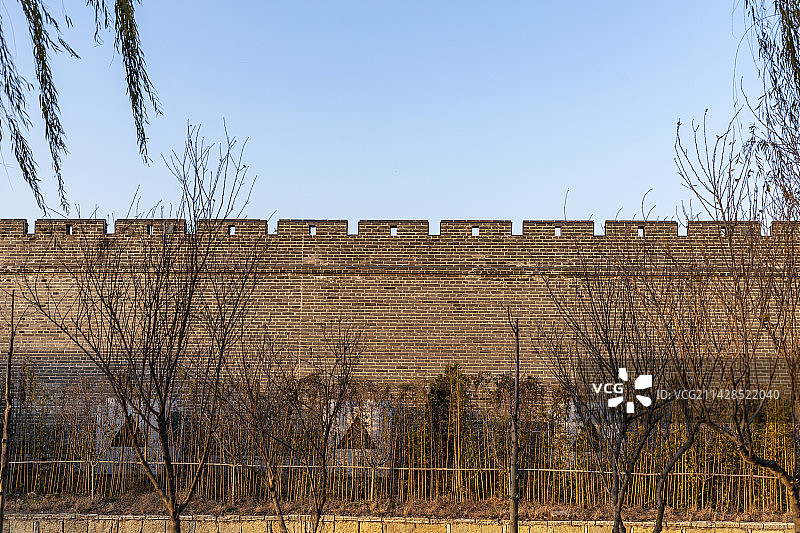 中国山东枣庄台儿庄古城围墙图片素材