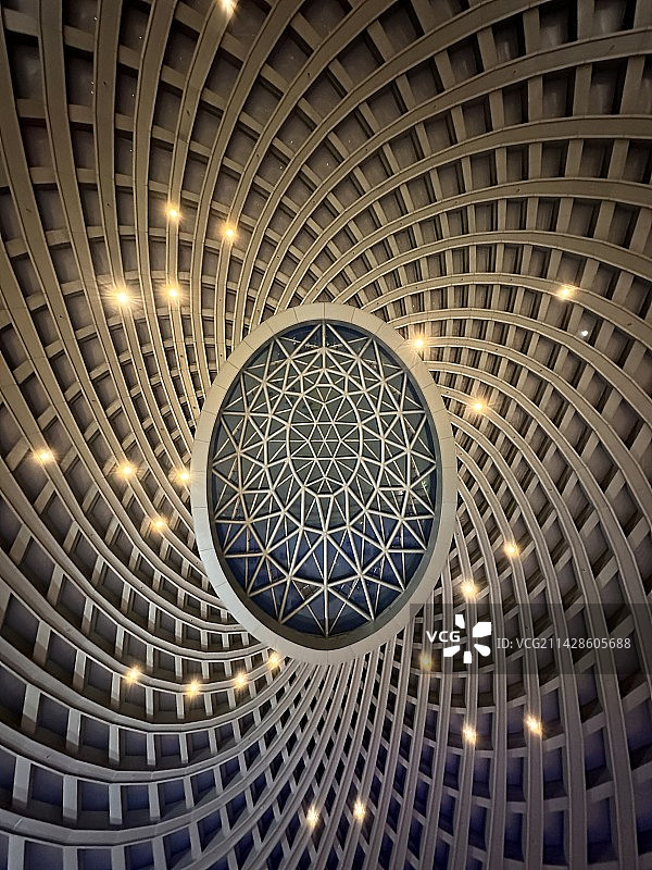 旋转的鹦鹉螺（天津滨海新区滨海站）图片素材