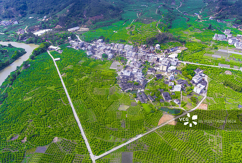 平和县九峰镇下坪村 - 天然心形景图片素材