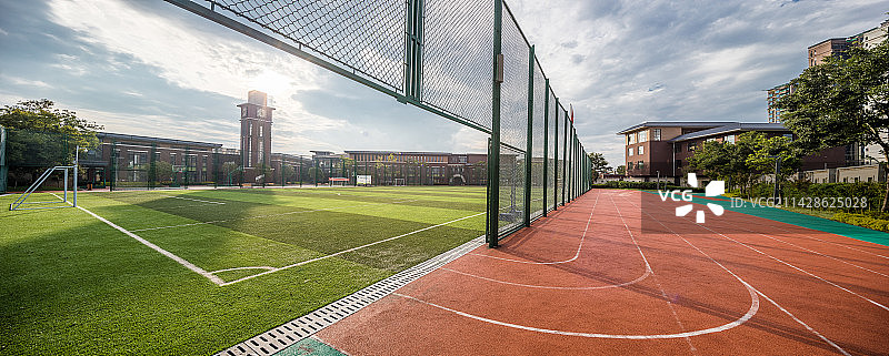 校园操场图片素材