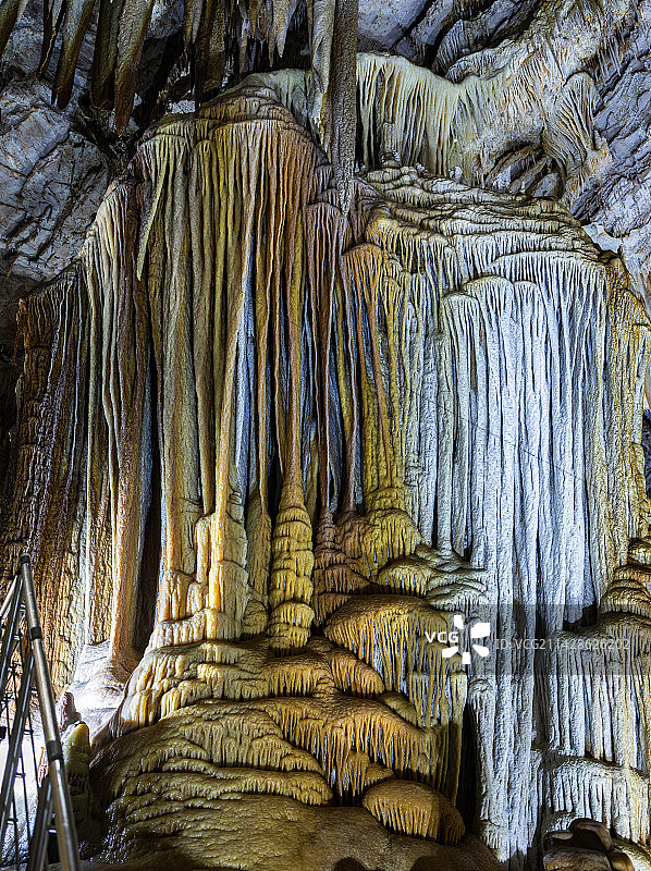 溶洞钟乳石特写图片素材