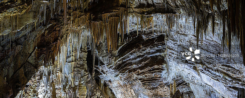 溶洞钟乳石特写图片素材