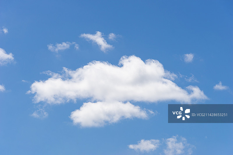 蓝天白云图片素材