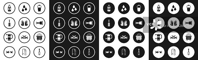 桶装橡胶手套、马桶刷和瓶子图片素材