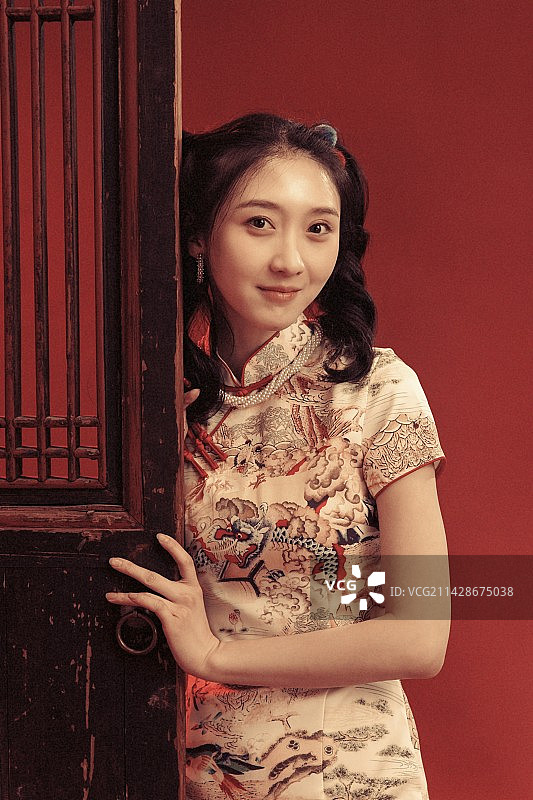 漂亮的国风美少女图片素材