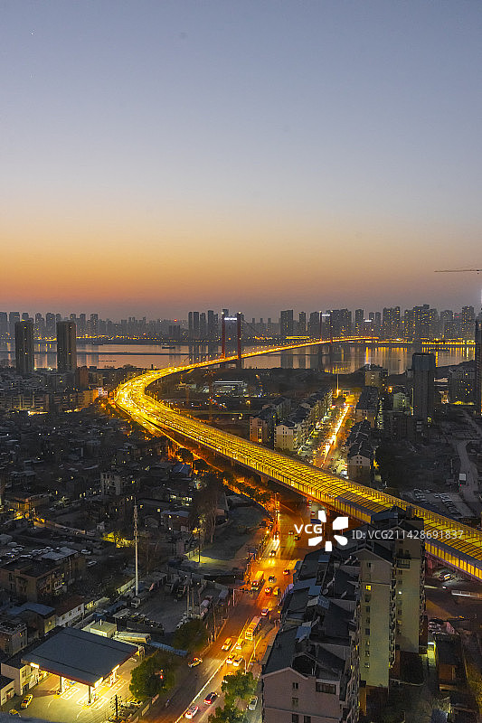 武汉鹦鹉洲长江大桥图片素材