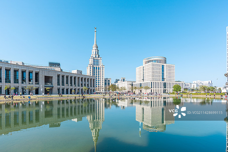 中国广东深圳北理莫斯科大学图片素材