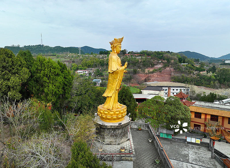 四川省遂宁射洪市五佛洞风景区大悲寺航拍图片素材