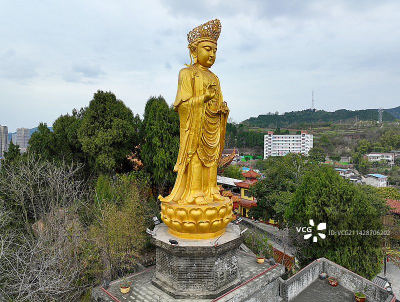 四川省遂宁射洪市五佛洞风景区大悲寺航拍图片素材