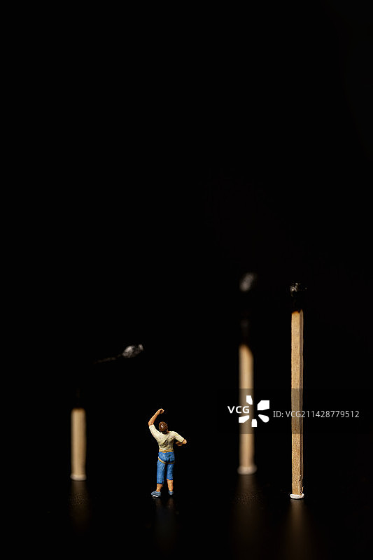 火柴微缩创意环境保护图片素材