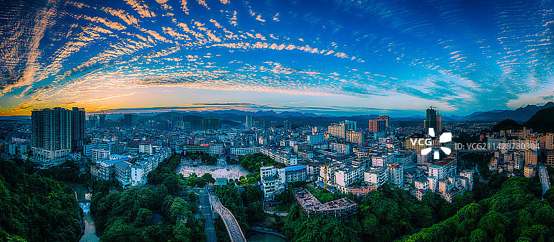 日落花垣县城图片素材