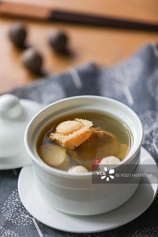 海底椰炖大连鲍鱼图片素材