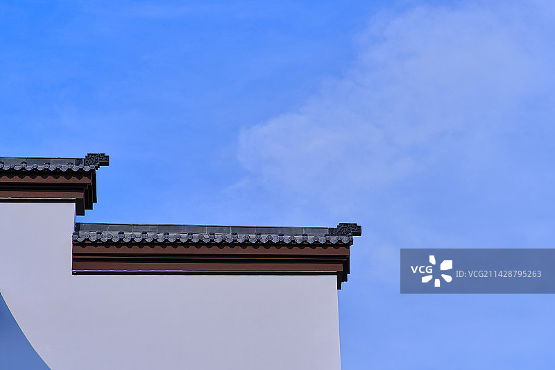 广州中式别墅传统徽派仿古建筑屋檐图片素材