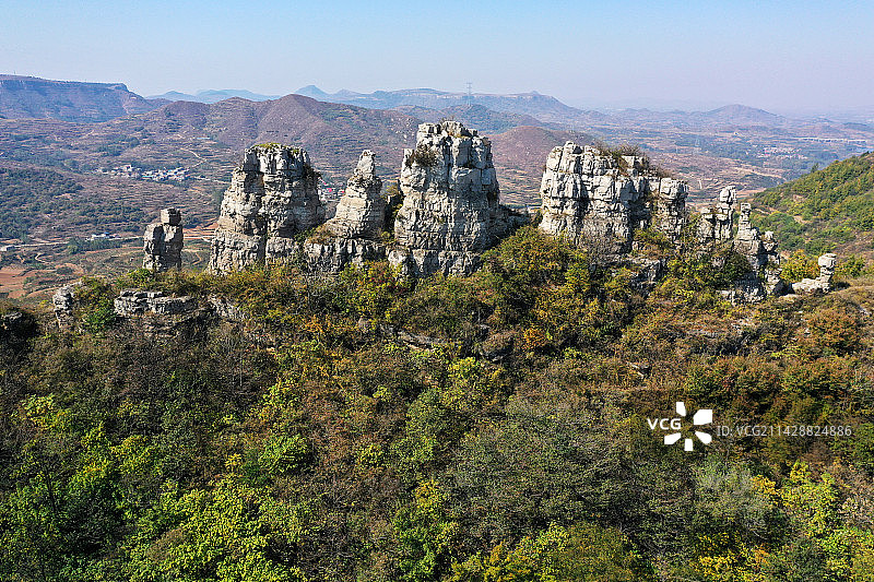 山东临沂平邑县曾子山秋色图片素材