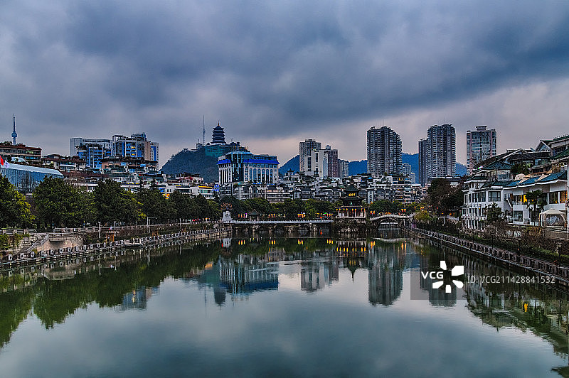 南明河风云图片素材