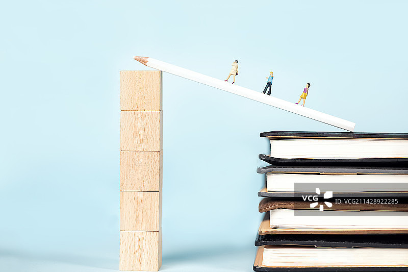 高等教育培训微缩创意图片素材