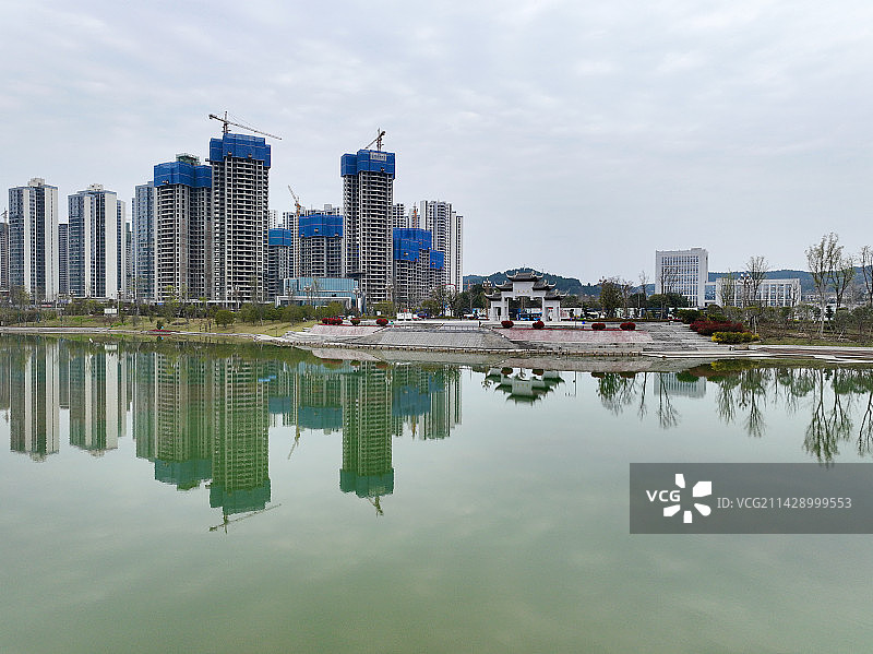 四川省南充市南部县满福坝滨江生态湿地公园航拍图片素材