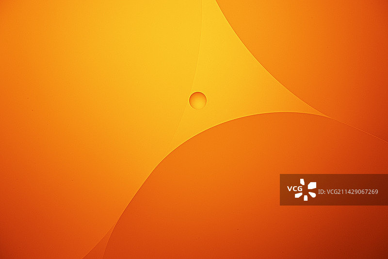 彩色油点在水中溶解图片素材