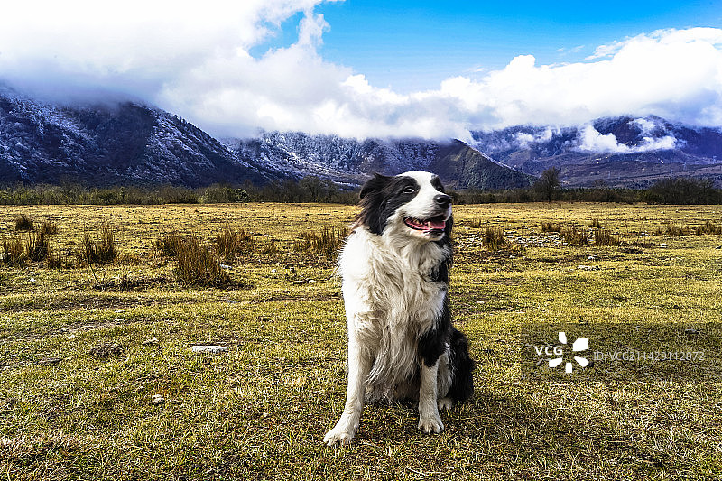 彝景风情（孟获城+彝海）图片素材
