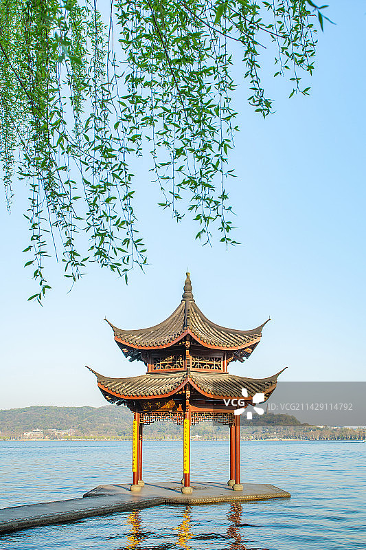 集贤亭 西湖春景 杭州西湖风光 杭州地标景点 标志性建筑 园林美景图片素材