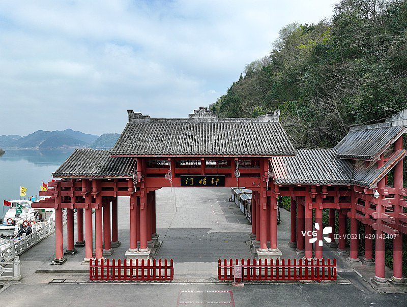 四川省南充市蓬安县嘉陵第一桑梓旅游区周子古镇龙角山航拍图片素材