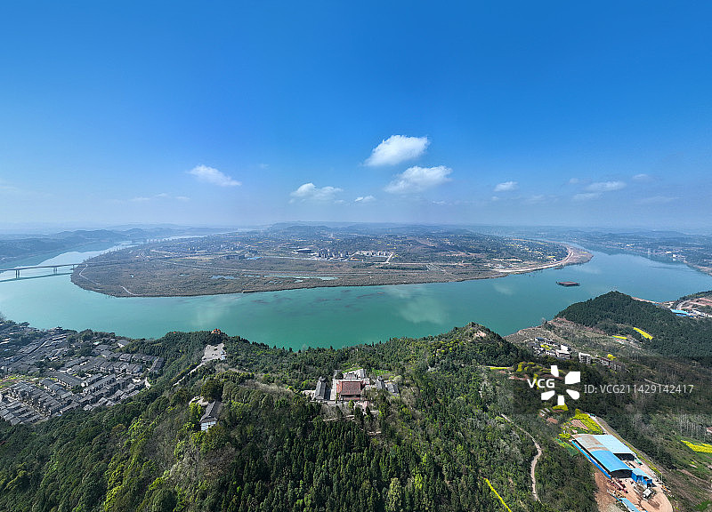 四川省南充市蓬安县嘉陵第一桑梓旅游区周子古镇龙角山航拍图片素材