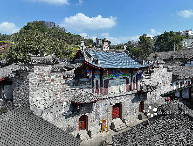 四川省南充市蓬安县嘉陵第一桑梓旅游区周子古镇龙角山航拍图片素材