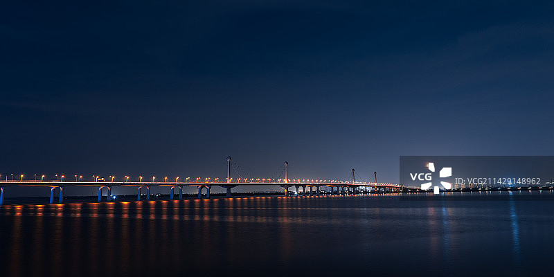 夜幕下的钱塘江大桥图片素材