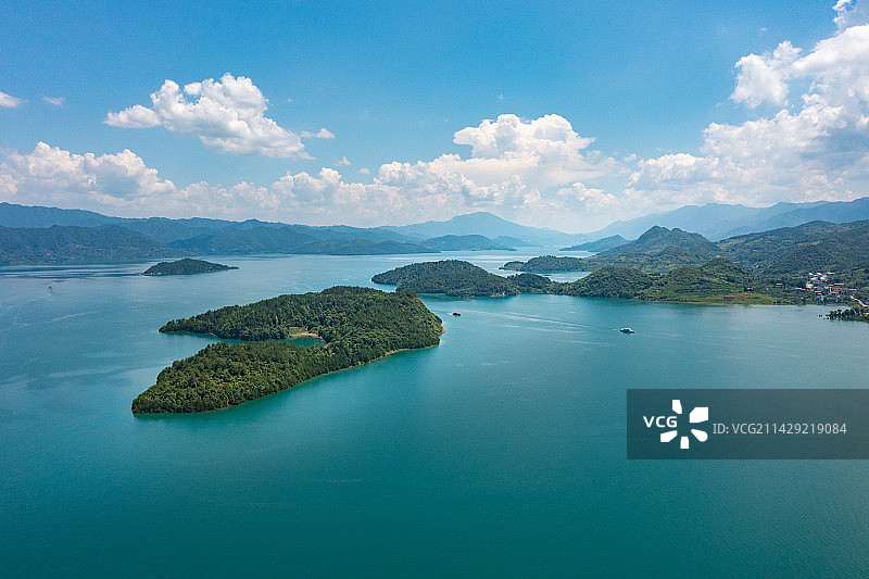 航拍湖南郴州市资兴市东江湖景区图片素材