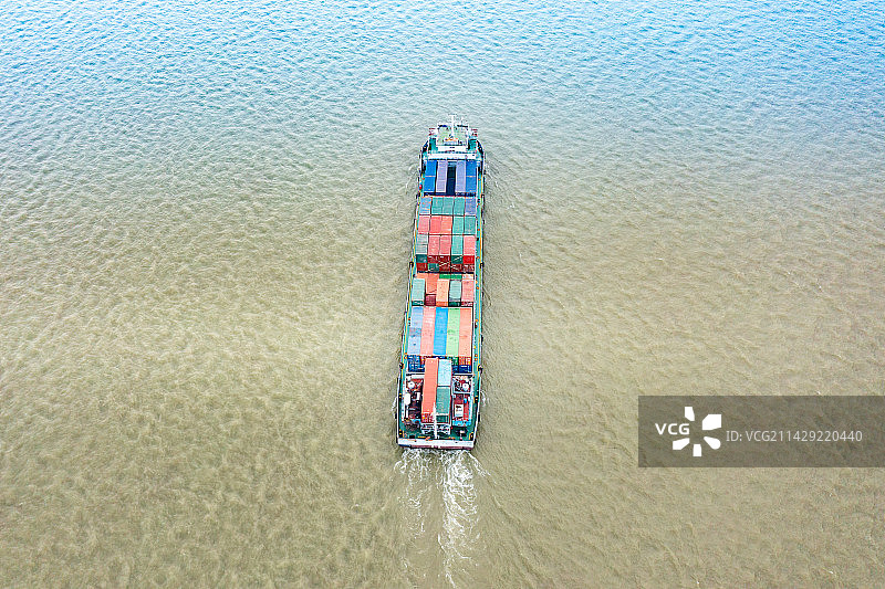 航拍长江航道和洞庭湖景观图片素材