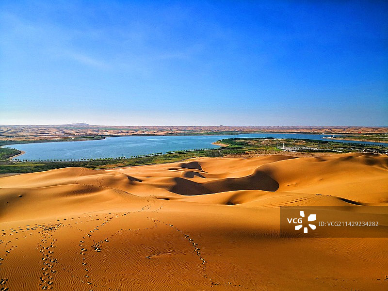 沙漠绿洲～内蒙古乌海市图片素材