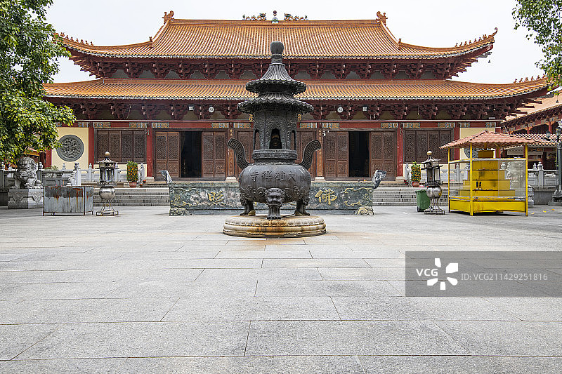 广东韶关南雄大雄禅寺中国传统寺庙建筑图片素材