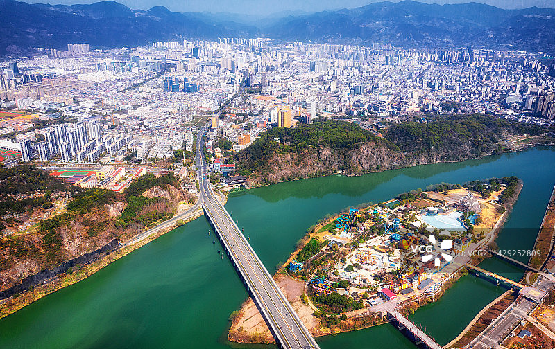 浙江丽水冒险岛水世界航拍图片素材