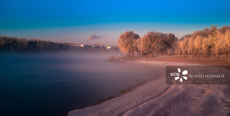凇岛之晨图片素材