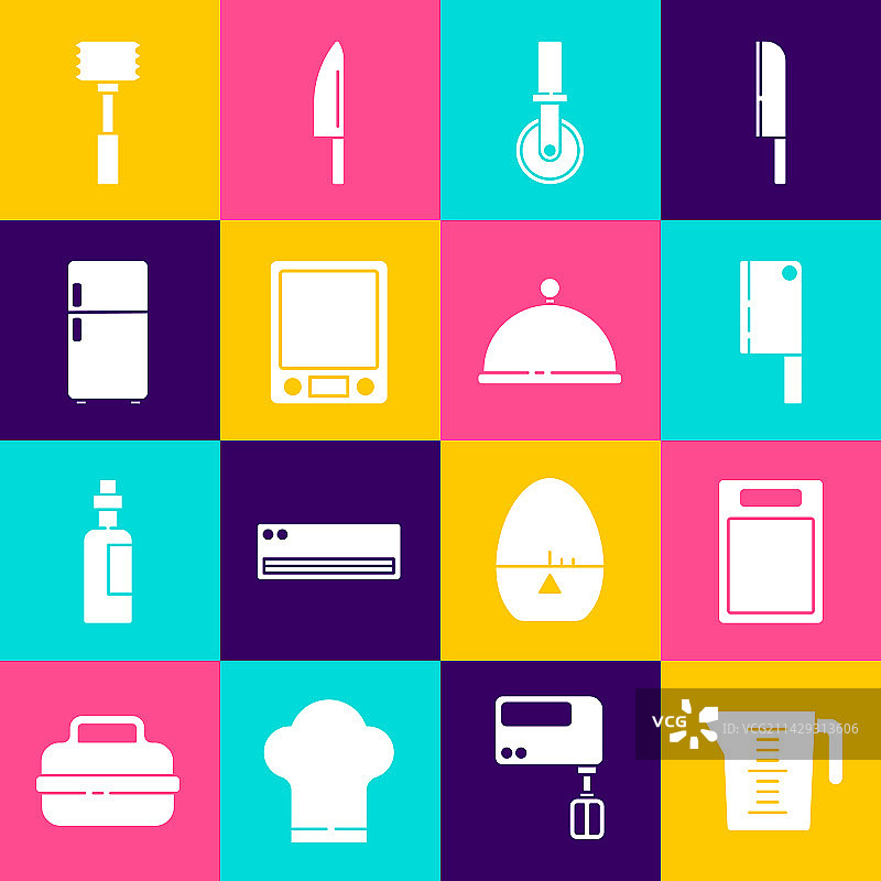 量杯、砧板、肉类切碎器图片素材