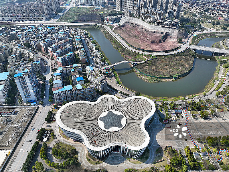 四川省广安市广安市民广场五一公园航拍图片素材