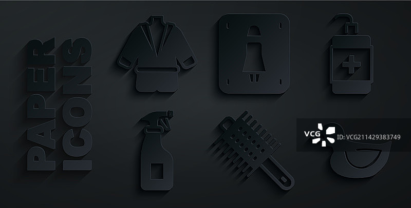 清洁用品套装：发刷、免洗洗手液图片素材