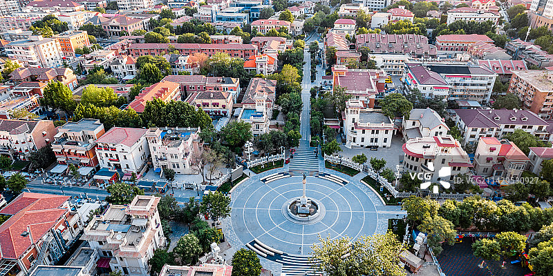 中国天津海意式风情区马可波罗广场清晨航拍图片素材