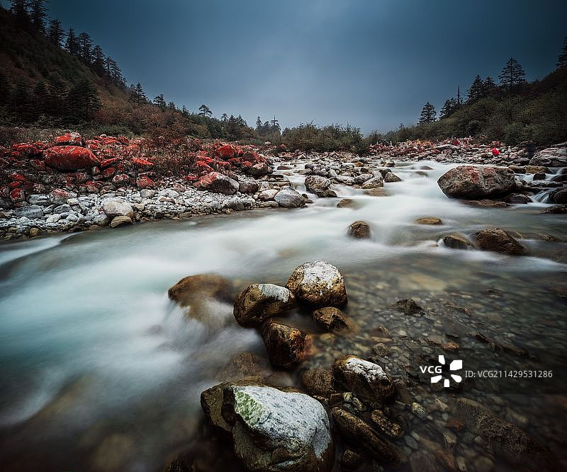 海螺沟红石滩图片素材