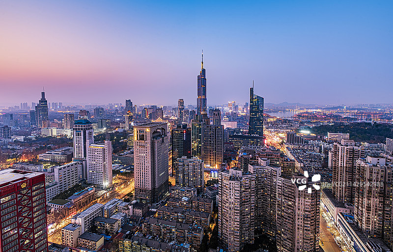 南京紫峰天际线图片素材