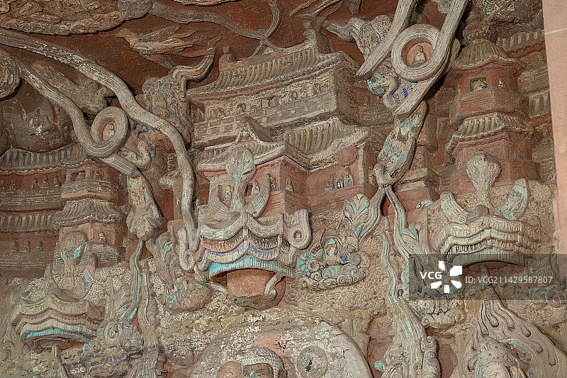 大足石刻北山石刻观无量寿佛经变相图片素材