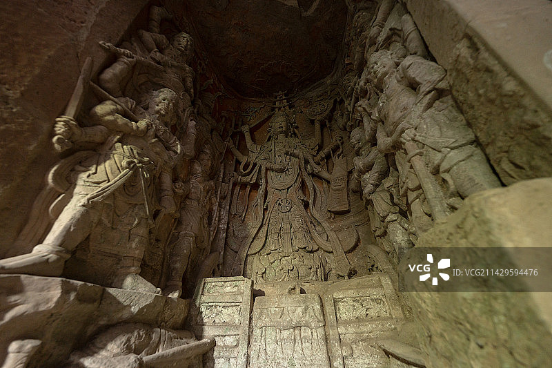 大足石刻北山石刻摩利支天女龛图片素材