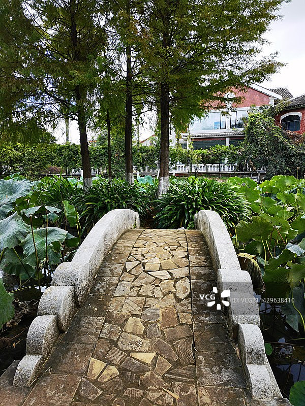 云南省昆明市大观楼南园图片素材