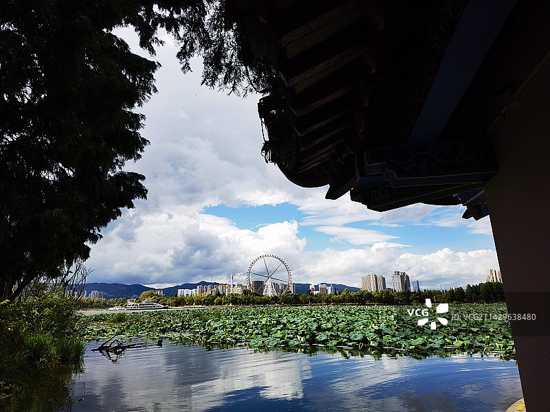 云南省昆明市大观楼南园图片素材