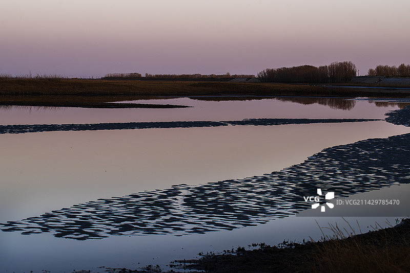 嫩江湾早春长卷图片素材