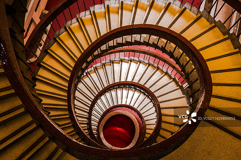 河海大学旋转楼梯图片素材