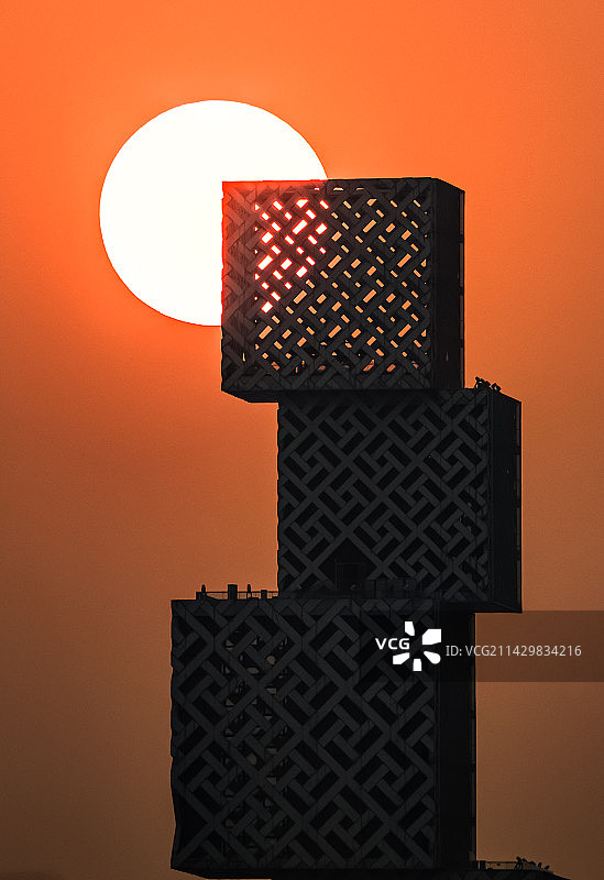 坊塔日落图片素材