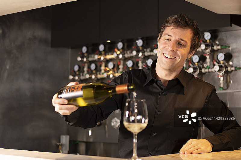 美国调酒师图片素材