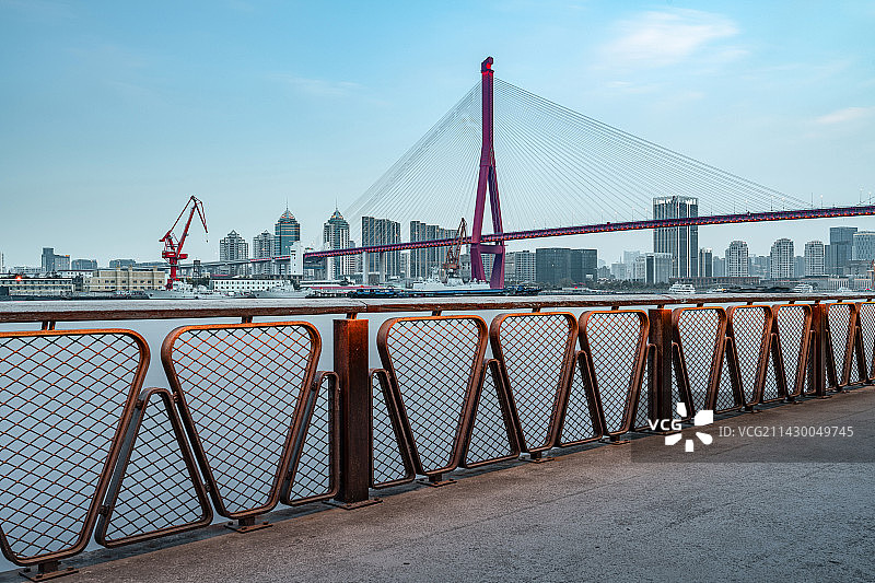 黄浦江杨浦大桥风光图片素材